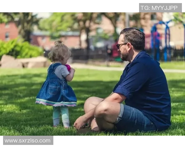 足球巨星携手子女共度时光 温馨亲子关系展现家庭背后力量